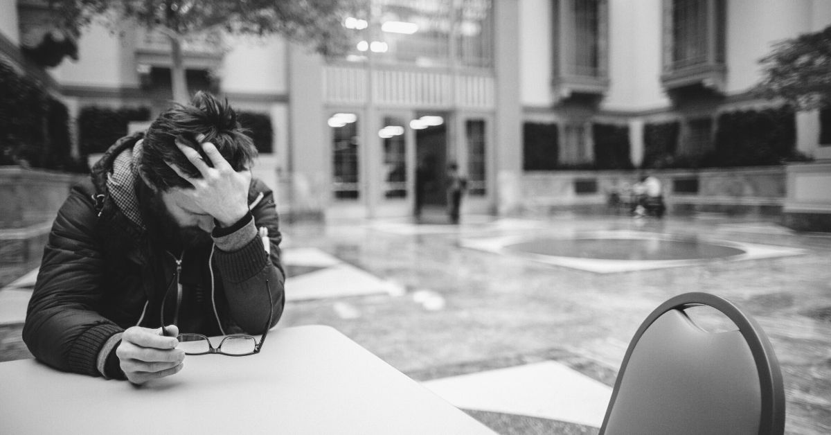 Zbuduj swoją pewność siebie na solidnym fundamencie.